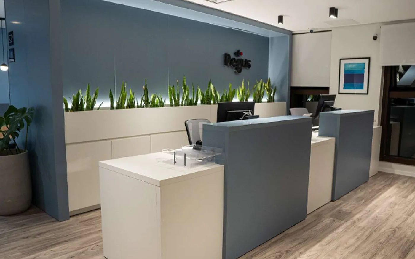 Regus — Espaços de Coworking